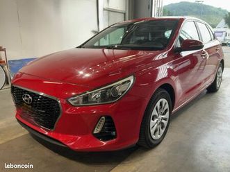 hyundai i30 1.4 t-gdi - 140 s&s 2017 berline business phase 1