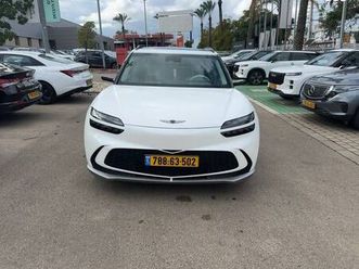 4x2 luxury חשמלי אוט׳ (228 כ״ס)