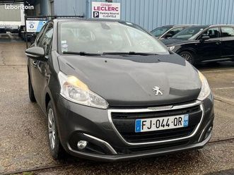 peugeot 208 affaire 1.2 puretech 82ch s&s premium pack euro6c