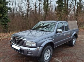 4x4 pick-up mazda b 2500