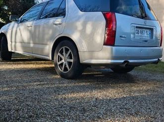 véritable américaine cadillac srx 4.6 326 chv v8 northstar