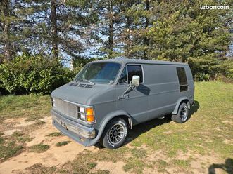 dodge van b250