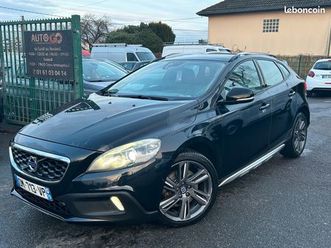 volvo v40 cross country ii cross country d4 190 ocean race geartronic 8 automatique payez 4x 10x 18x 24x 36x