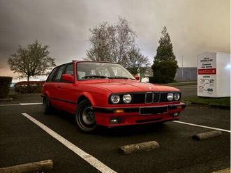 bmw e30 320i touring
