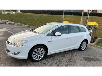 opel astra break 2012 essence