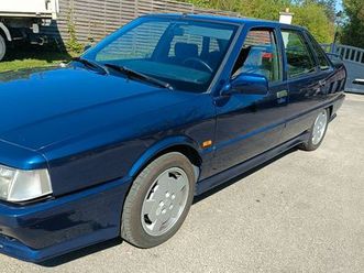 véhicule renault 21turbo
