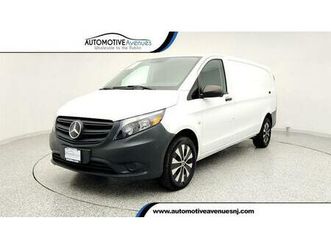 used 2023 mercedes-benz metris base