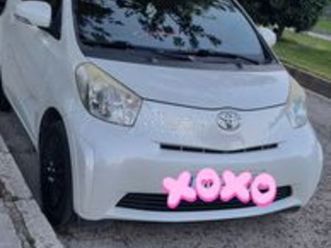 toyota iq 2012