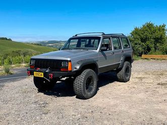 jeep cherokee 4.0l xj