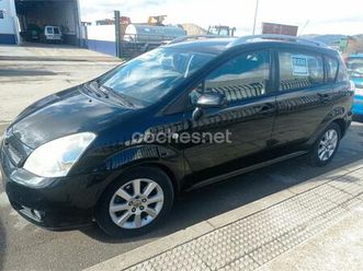 toyota corolla verso 2.2 d4d luna
