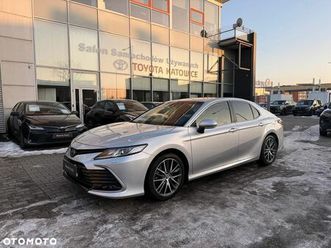 toyota camry 2.5 hybrid prestige cvt