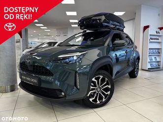 toyota yaris cross hybrid 1.5 style awd