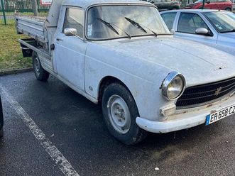 peugeot 404. pick-up benne hydraulique