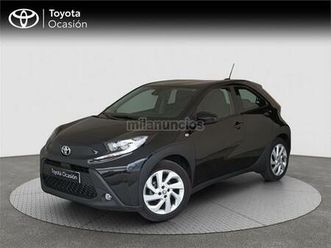 toyota - aygo x cross