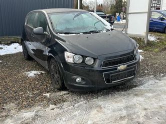 chevrolet aveo 1.6 / 1. hand/ klima/ shz/ temp/ pdc