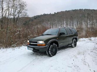 chevrolet /chevy blazer lt 4-door /4x4 /v6...