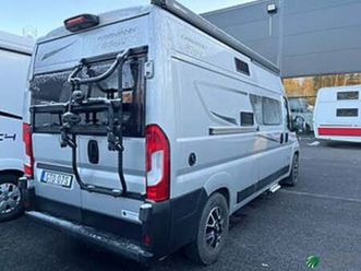 karmann davis 590 *på väg in*