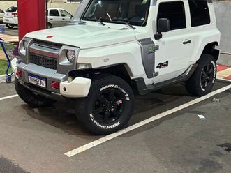 troller t-4 4x4 3.2 20v tdi cap. rígida diesel 2016