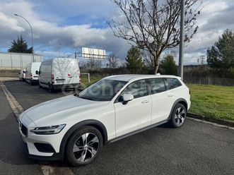 volvo v60 cross country 2.0 b4 d awd cross country plus auto