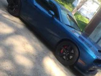 2022 dodge challenger hellcat