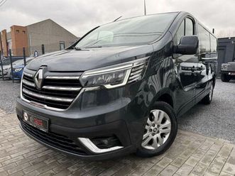 renault trafic passenger grand intens edc?9 places?
