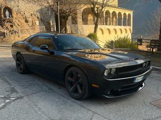 challenger srt8 2010
