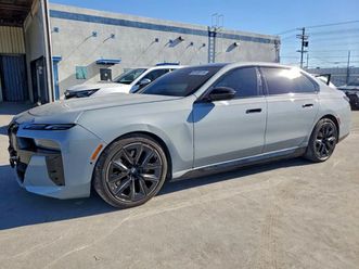 bmw i7 edrive50* m pkg* bowers & wilkins diamond*