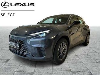 1.5 hyb base+ comfort & safety pack