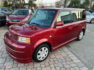 2006 scion xb 83,000 miles!! florida car!! 31 mpg!! clean!! no rust!!