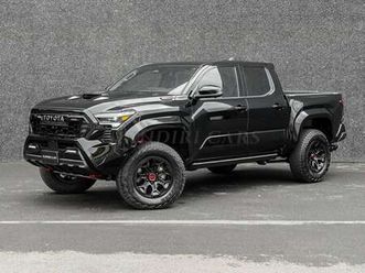 2025 trd pro 4x4 € 81500 +isodynamic red seats