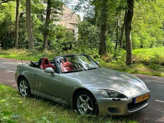 s 2000 2.0i