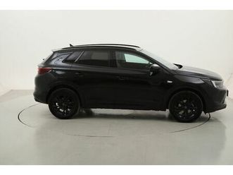 grandland gs line at8 1.5 diesel 131cv