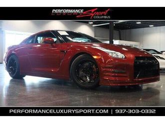 used 2015 nissan gt-r premium