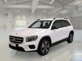 mercedes-benz glb 200 d automatic 4matic sport plu
