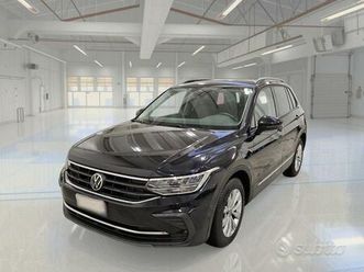 volkswagen tiguan 2.0 tdi scr 110kw life dsg