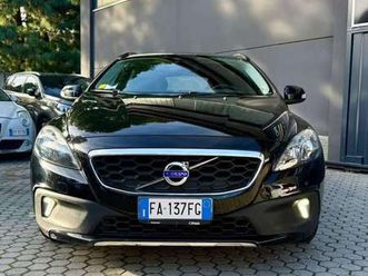 volvo v40 ii 2012 cross country 1.6 d2 business