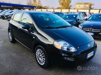 fiat punto 2017 1 proprietario leggi!!!