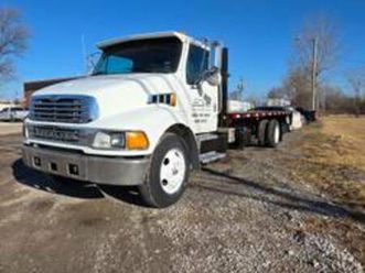 2001 sterling acterra 24' stake truck