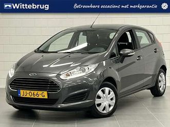 ford fiesta 1.0 style navigatie | all season banden | dealer onderhouden!
