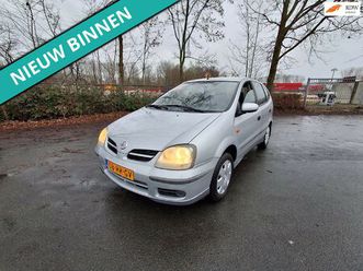 nissan almera tino 1.8 visia leuke auto rijdt en schakelt goed
