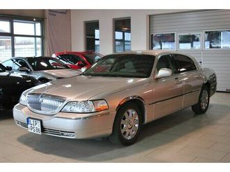 lincoln town car cartier