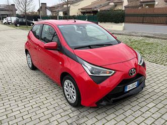 toyota aygo 1.0 automatica 72 cv 5 porte x-play mm