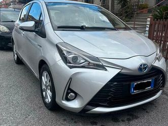 toyota yaris 1.5 active hybrid