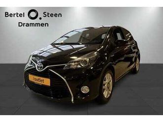 toyota yaris 1,5 hybrid active bitone e-cvt dab,navi,ryggekamera 2017, 88 000 km, kr 139 000,-