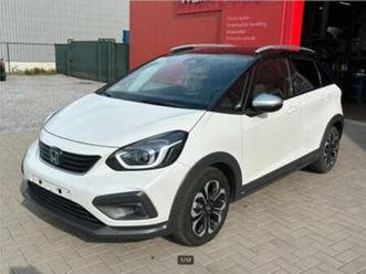 ② honda jazz 1.5 i-mmd hybride crosstar automaat — honda — 2ememain