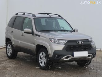 vaz-lada niva 1.7, 4x4, serv.kniha, navigácia za 15 500 €