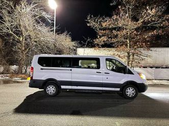 2015 ford e350 super duty passenger