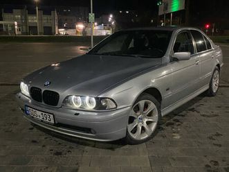 bmw 5 series an. 1998