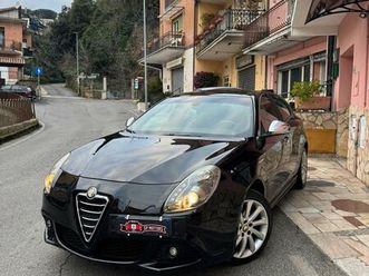 alfa romeo giulietta 1.4 turbo 120 cv distinctive,