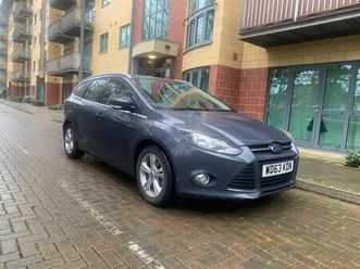 1.0t ecoboost zetec euro 5 (start/stop) 5dr